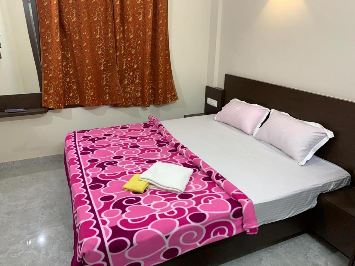 Strategic Inn 푸리 외부 사진